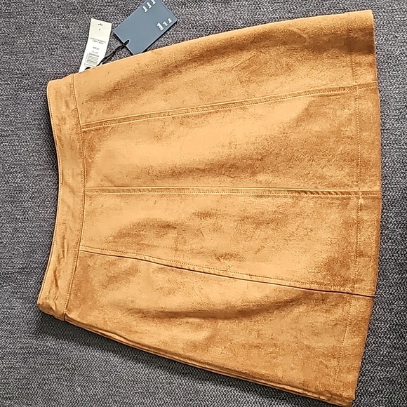 Aritzia Wilfred Free Dark Camel Vegan Suede Mini Skirt Size 2 - Picture 7 of 8